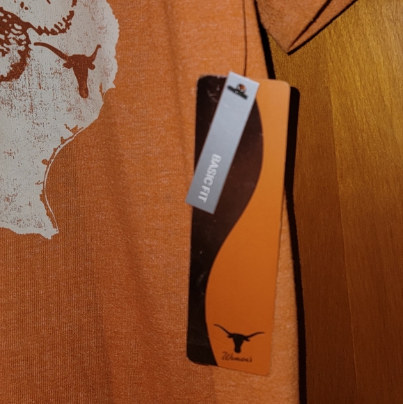 NWT Women's Texas Longhorn V-Neck - Picture 2 of 3